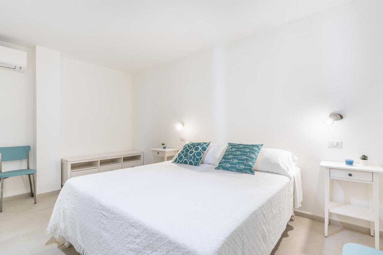 Villa Elena - Affitti Brevi Italia アルバタクス エクステリア 写真